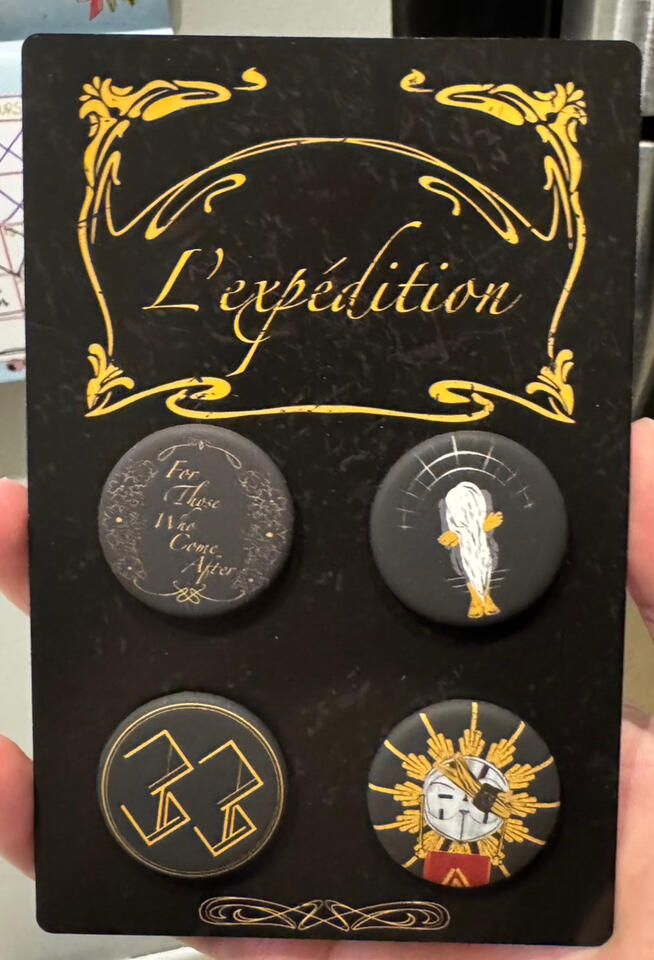L’Expedition Button Set